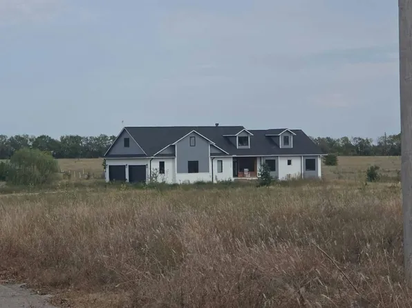 18260 SW Prairie Creek Rd, Rose Hill, KS 67133