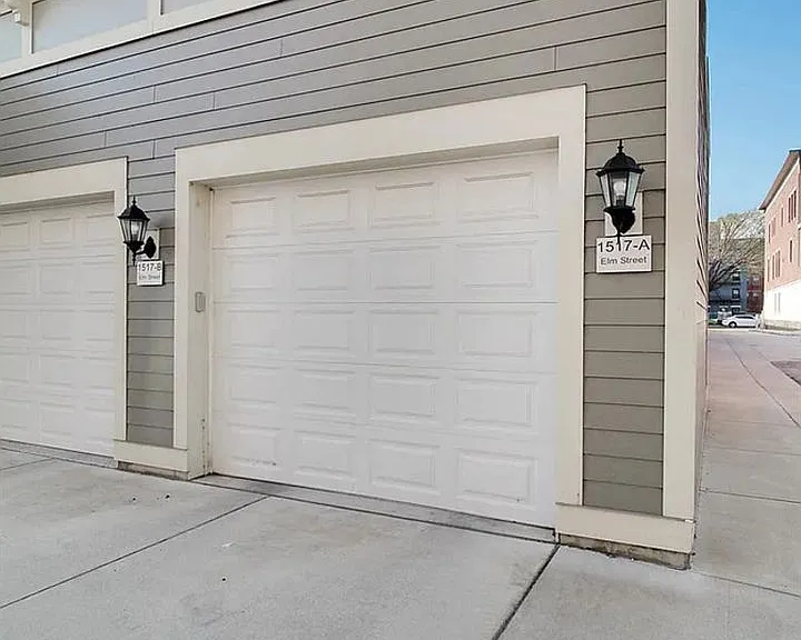 1517 Elm St #A — Photo 32