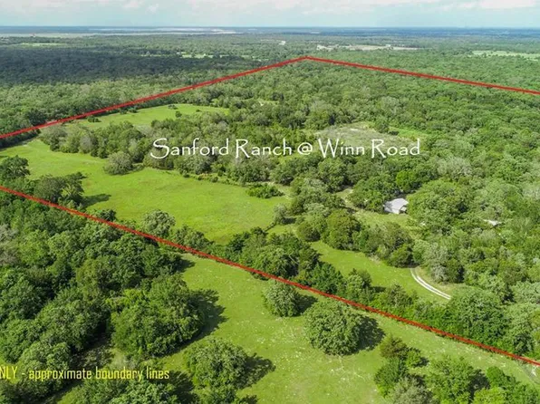 12200 Winn Rd, Franklin, TX 77856