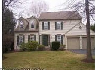 2 Vineyard Haven Ct, Montgomery Village, MD 20886