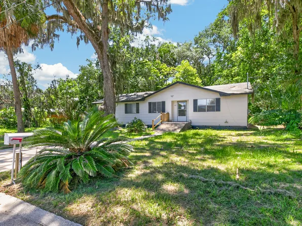 417 S Pine Ave, Green Cove Springs, FL 32043