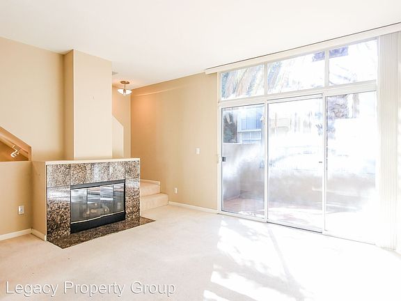 5th image of 367 Dunsmuir Ter Unit 4