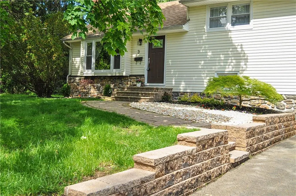 3 Grange Ct photo 1