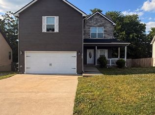 1852 Rains Rd, Clarksville, TN 37042