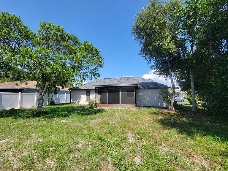 1305 Calamondin Dr — Photo 19
