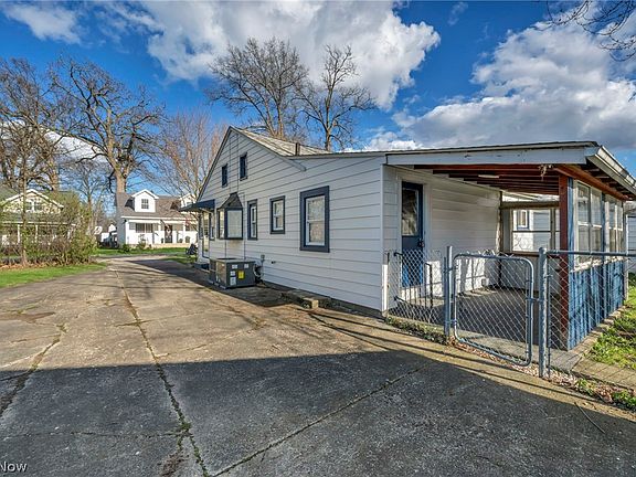 4th image of 304 Parkland Blvd