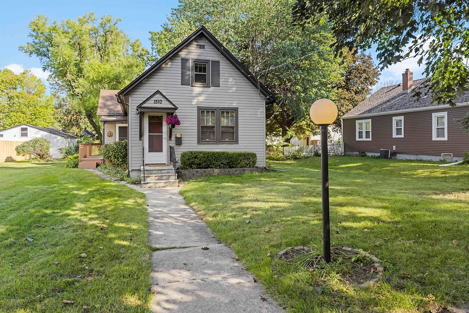 1510 Jackson St photo 1