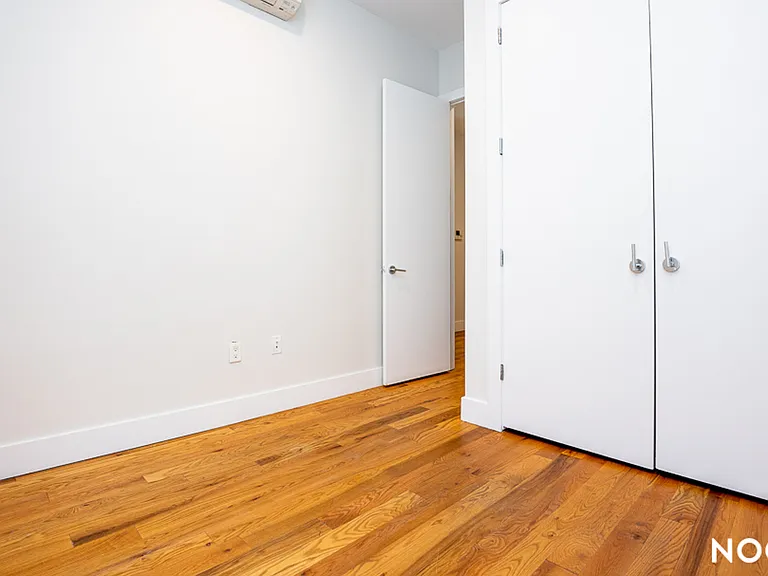 186 Broadway #3 — Photo 11