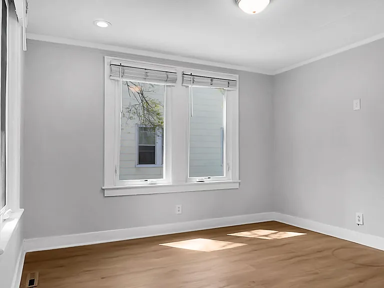 2135 Dorchester Rd — Photo 34