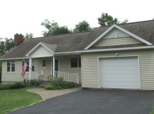 1650 Crawford Rd, Schenectady, NY 12306