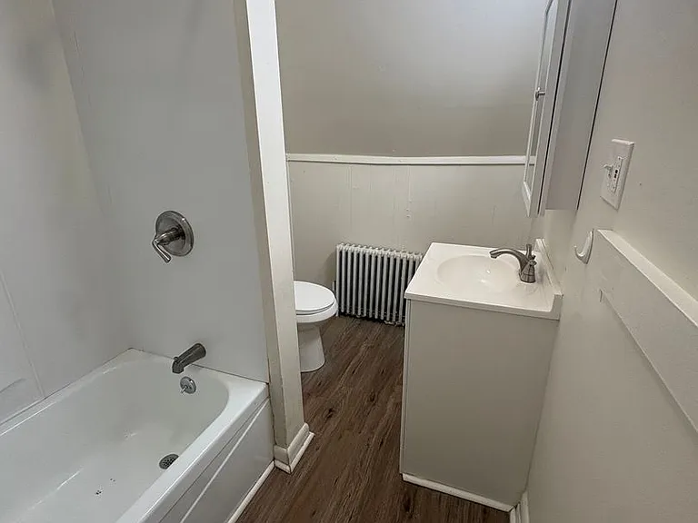 207 Main St — Photo 7