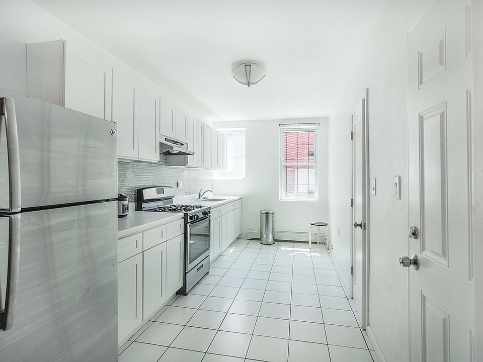 1st image of 380 Knickerbocker Ave #2L