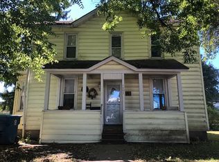 1007 Burlington St, Mendota, IL 61342