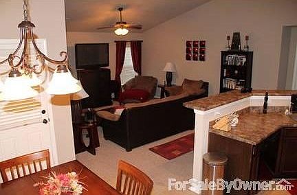 3rd image of 2779 Kentucky Ave