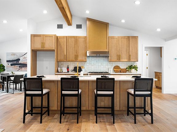 4th image of 4906 Enchanted Ln