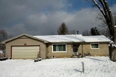 1st image of 3409 E Grandview Dr
