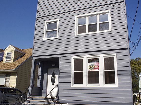 2nd image of 173 Mallory Ave Floor 1