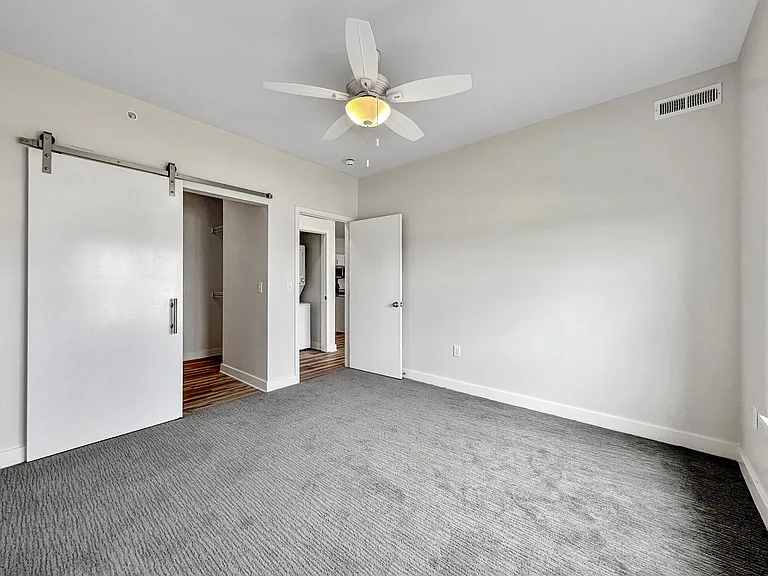 Stratford Pointe — Photo 117