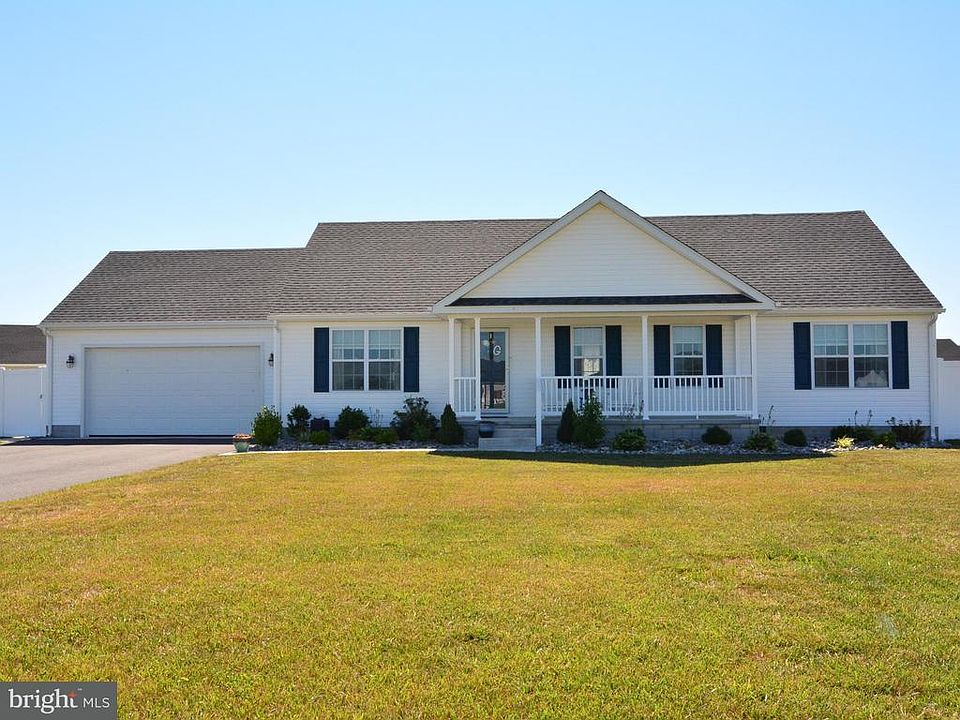 1st image of 105 Highland Dr