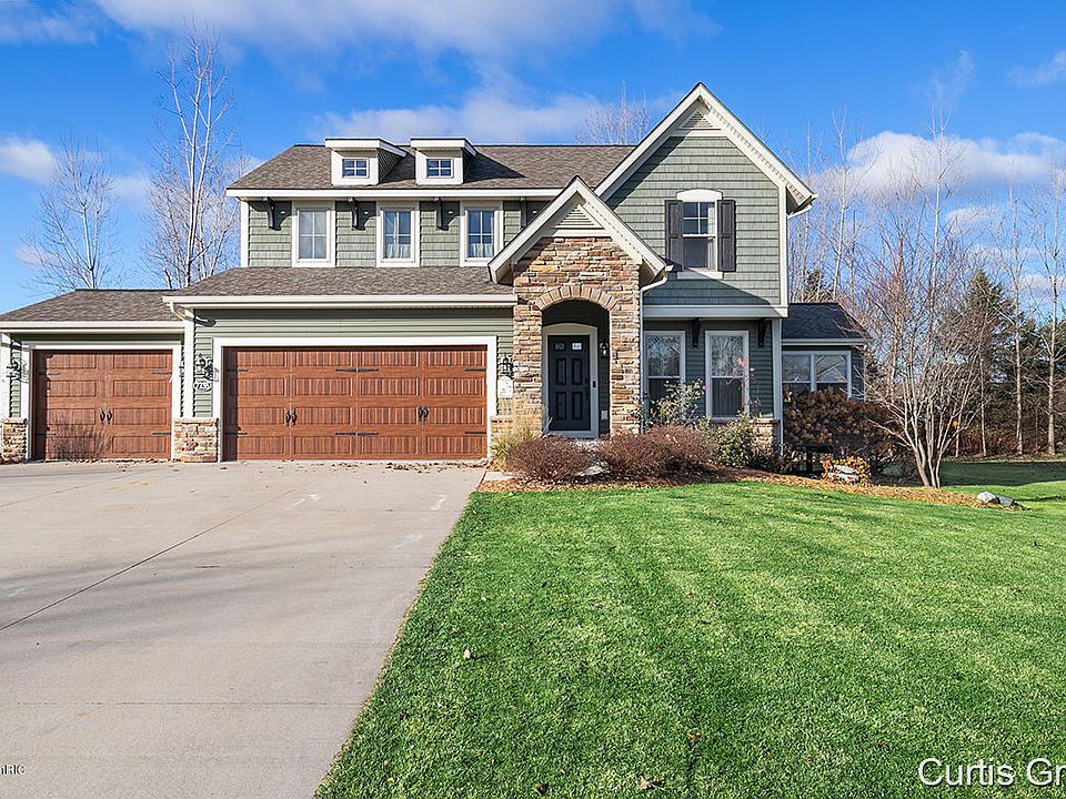 1st image of 7235 Silver Meadow Dr NE