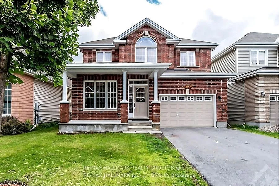 4 bed, $3,900 — Photo 1