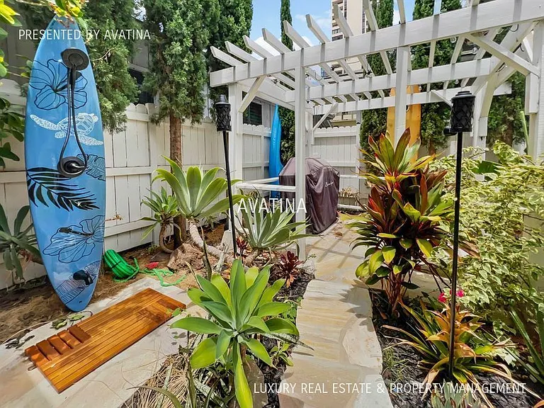 244 Kapili St — Photo 17