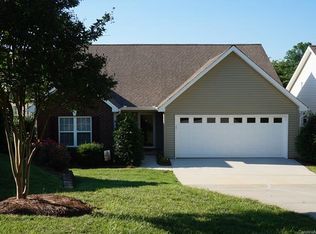 151 Ashwood Ln, Mooresville, NC 28117