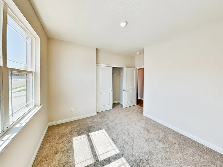 8842 Faulkner Dr — Photo 14