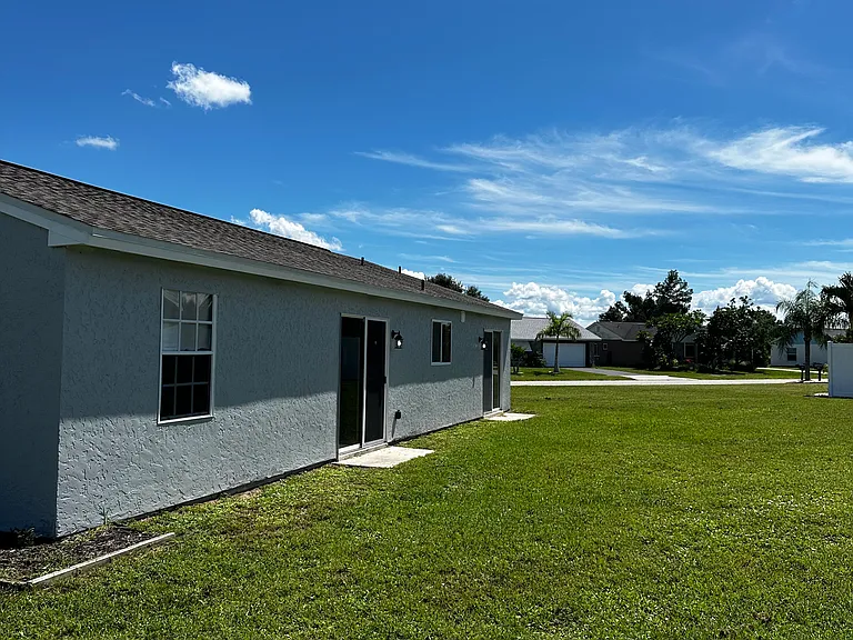 sliders to extra large corner lot