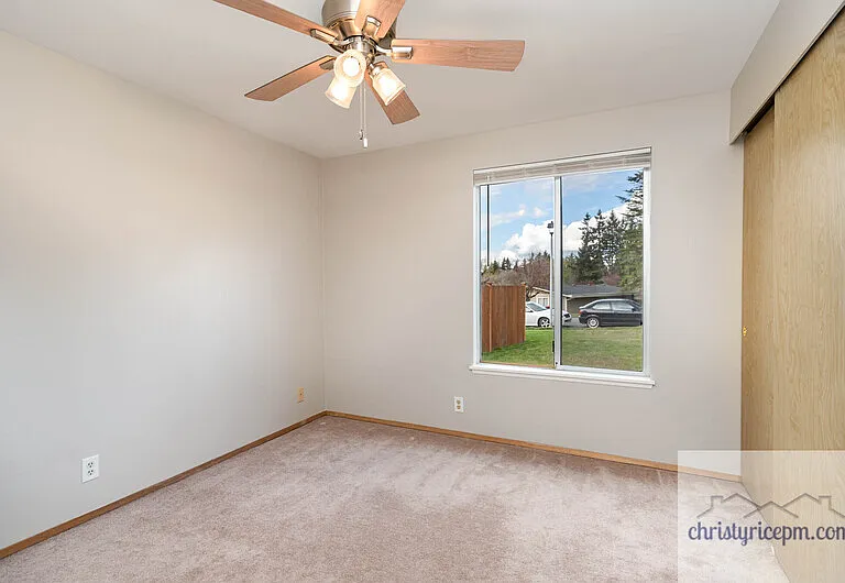 2107 SE 21st Ct — Photo 16