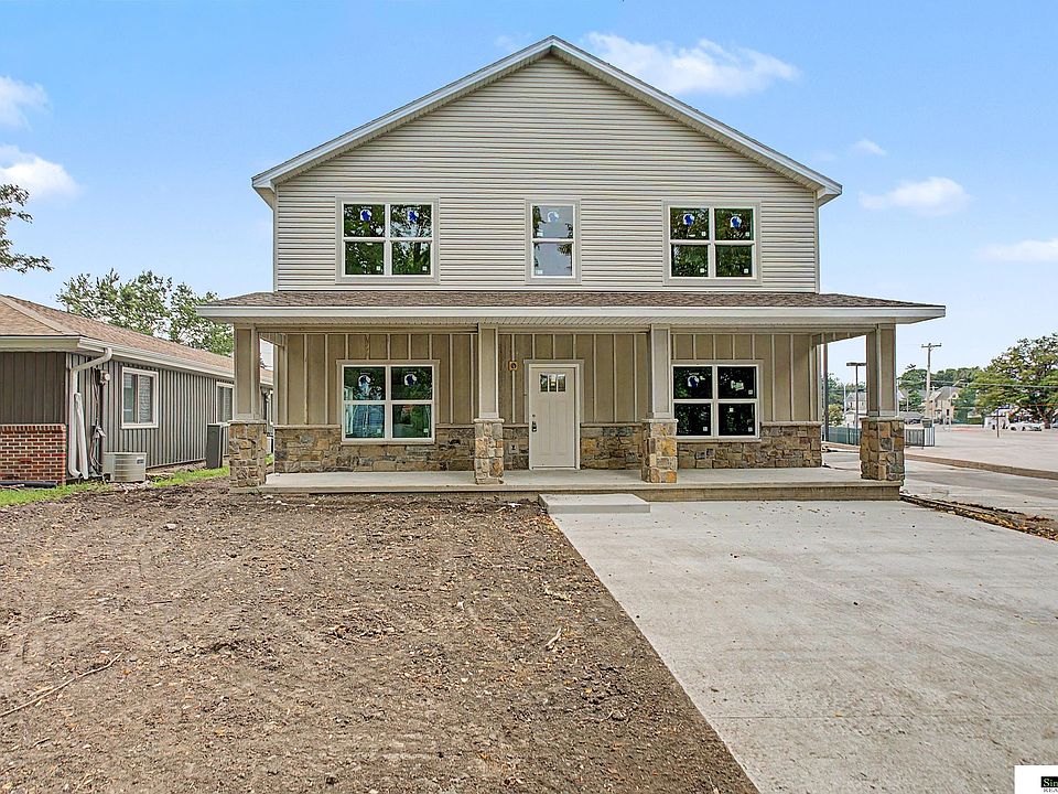 1st image of 2927 P St