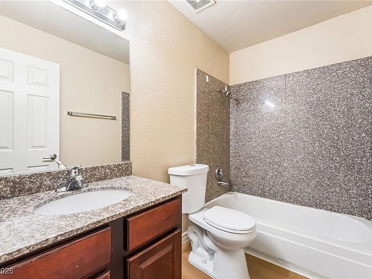 5121 River Glen Dr #144 — Photo 11