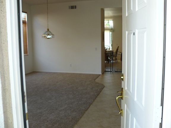 Front Room/Formal Dinning