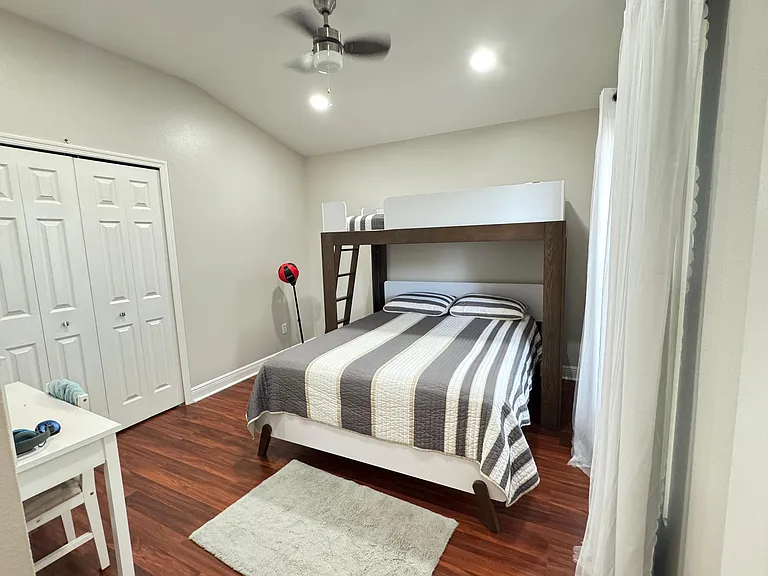 15336 Firelight Dr — Photo 14