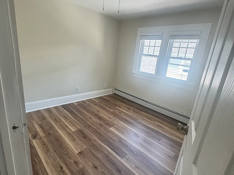 744 E Park St #3 — Photo 7