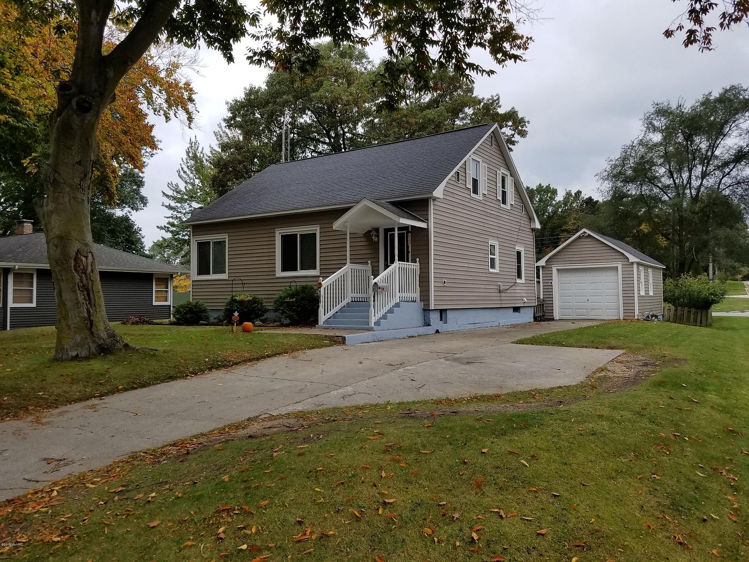 815 N Rath St, Ludington, MI 49431 Zillow