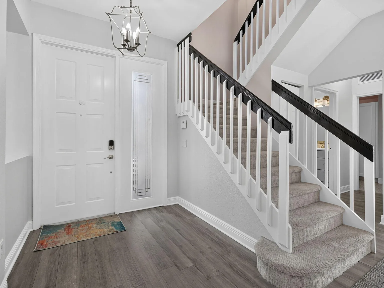 4 bed, 2.5 bath, 2667 sqft, $3,400 — Photo 4