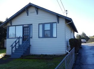 1345 Eastman Ln, Petaluma, CA 94952
