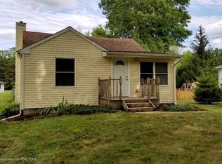 4960 Meridian Rd, Williamston, MI 48895