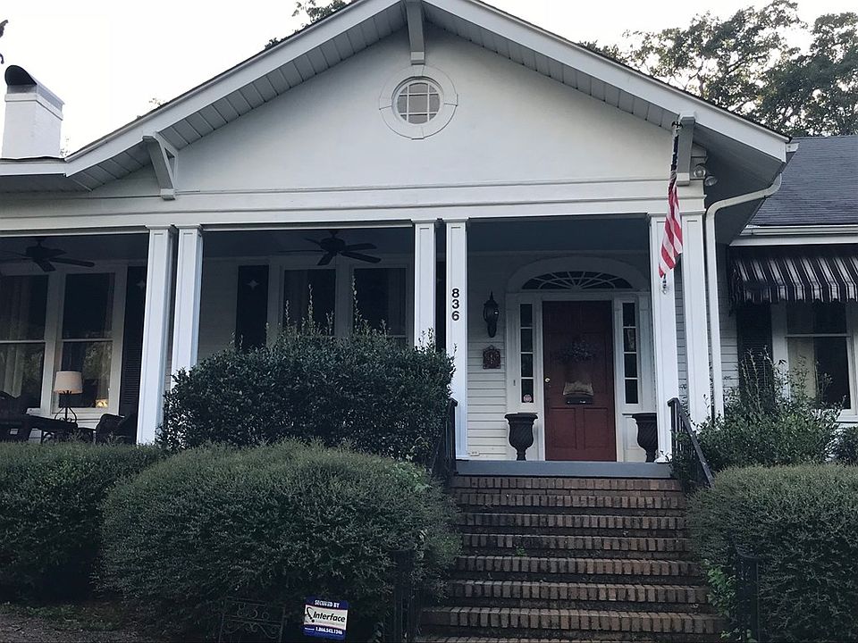 2nd image of 836 N 6th Ave
