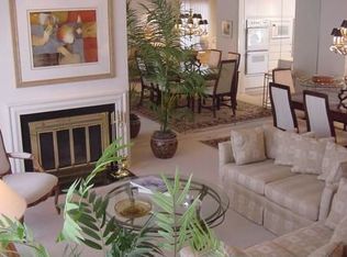 6055 Blake Ridge Rd, Edina, MN 55436