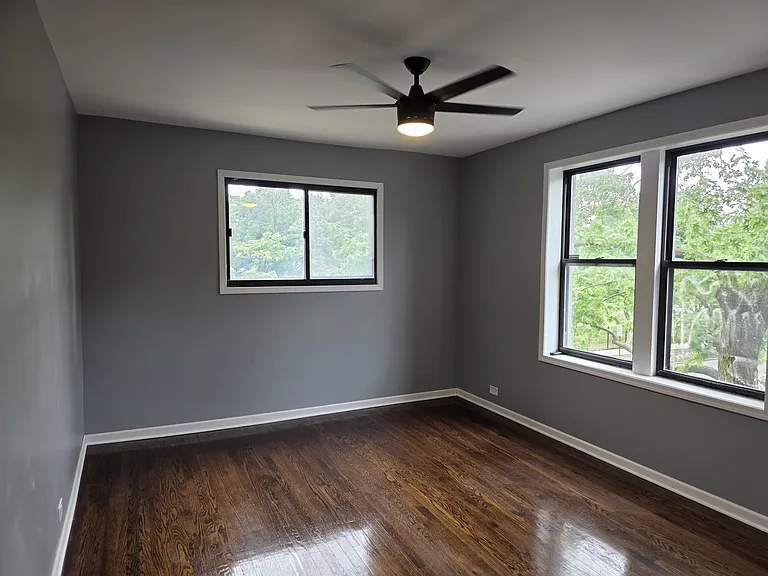 2054 E 69th St #1B — Photo 15
