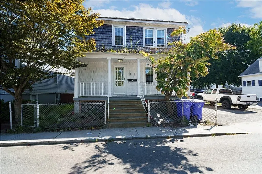 4 bed, 1282 sqft, $2,800 — Photo 1