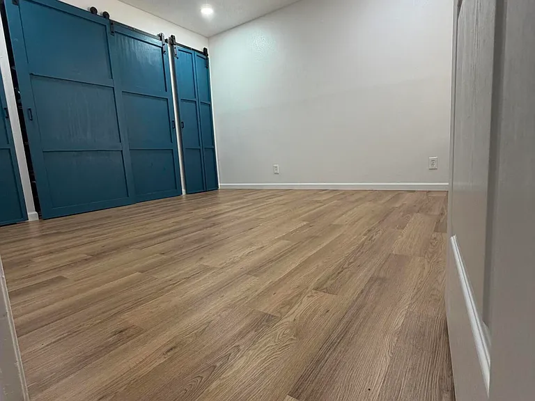 1008 Harrison Dr NE — Photo 4