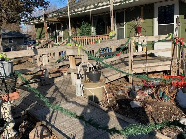 6216 Rhode Island Ave N, Brooklyn Park, MN 55428