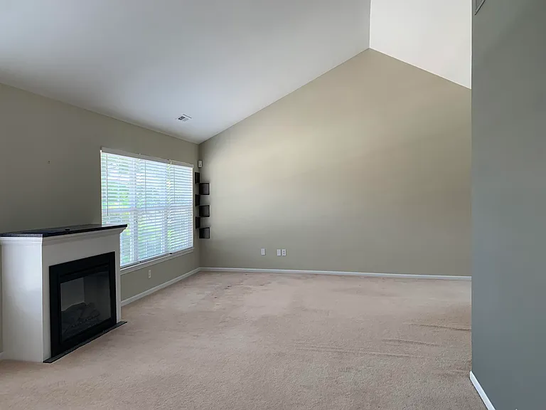 48475 Bridge Way — Photo 4