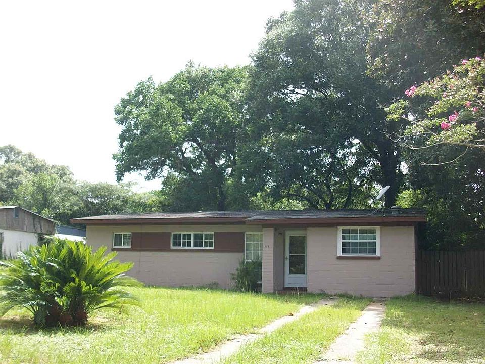 1st image of 119 Curtiss Dr