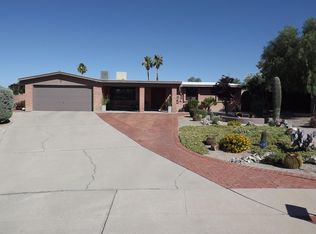 9881 E Domenic Ln, Tucson, AZ 85730