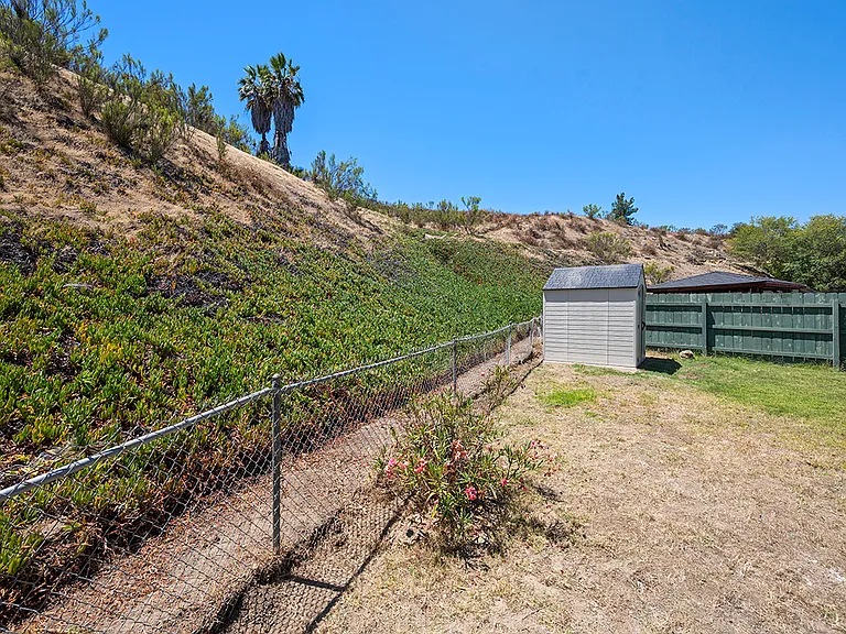 1923 Terrakappa Ave — Photo 31