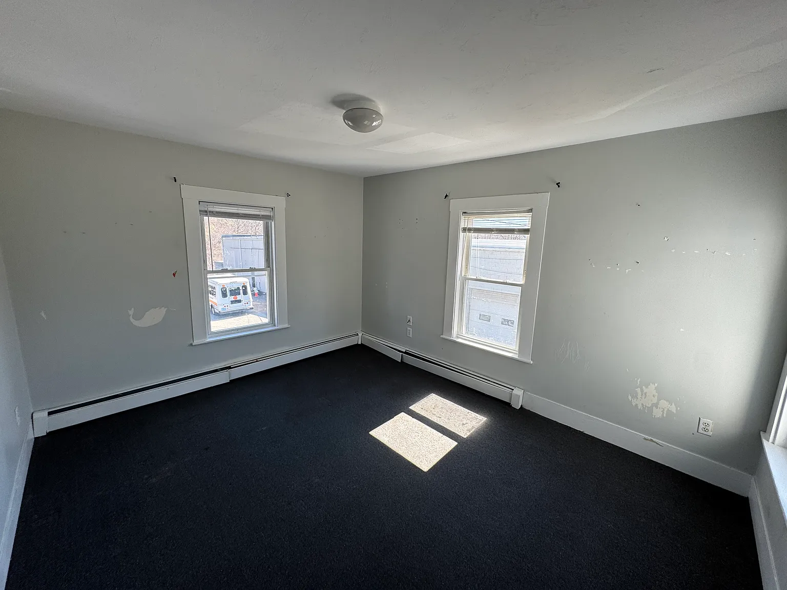 3 bed, 1.5 bath, $3,100 — Photo 4
